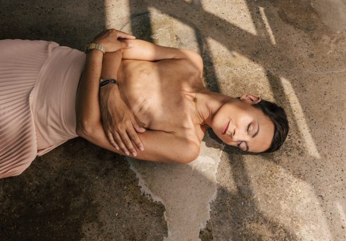 SHE-Yvonne-Jung-Embrace-e1631356906556