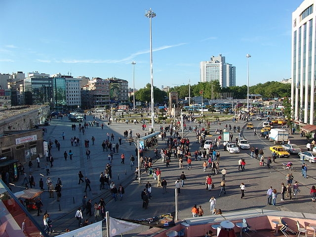 640px-TaksimSquareIstanbul